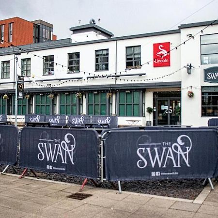 The Swan Guesthouse ลินคอล์น ภายนอก รูปภาพ